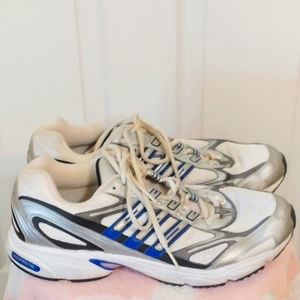 Adidas Mens Blue & White Stripes Shoes Size 10